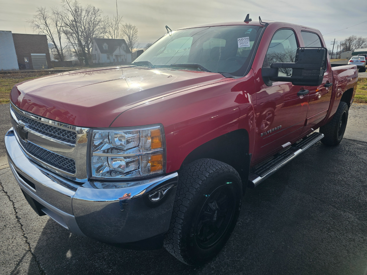 Chevrolet Silverado 1500 4WD Crew Cab 143.5" LT 2012