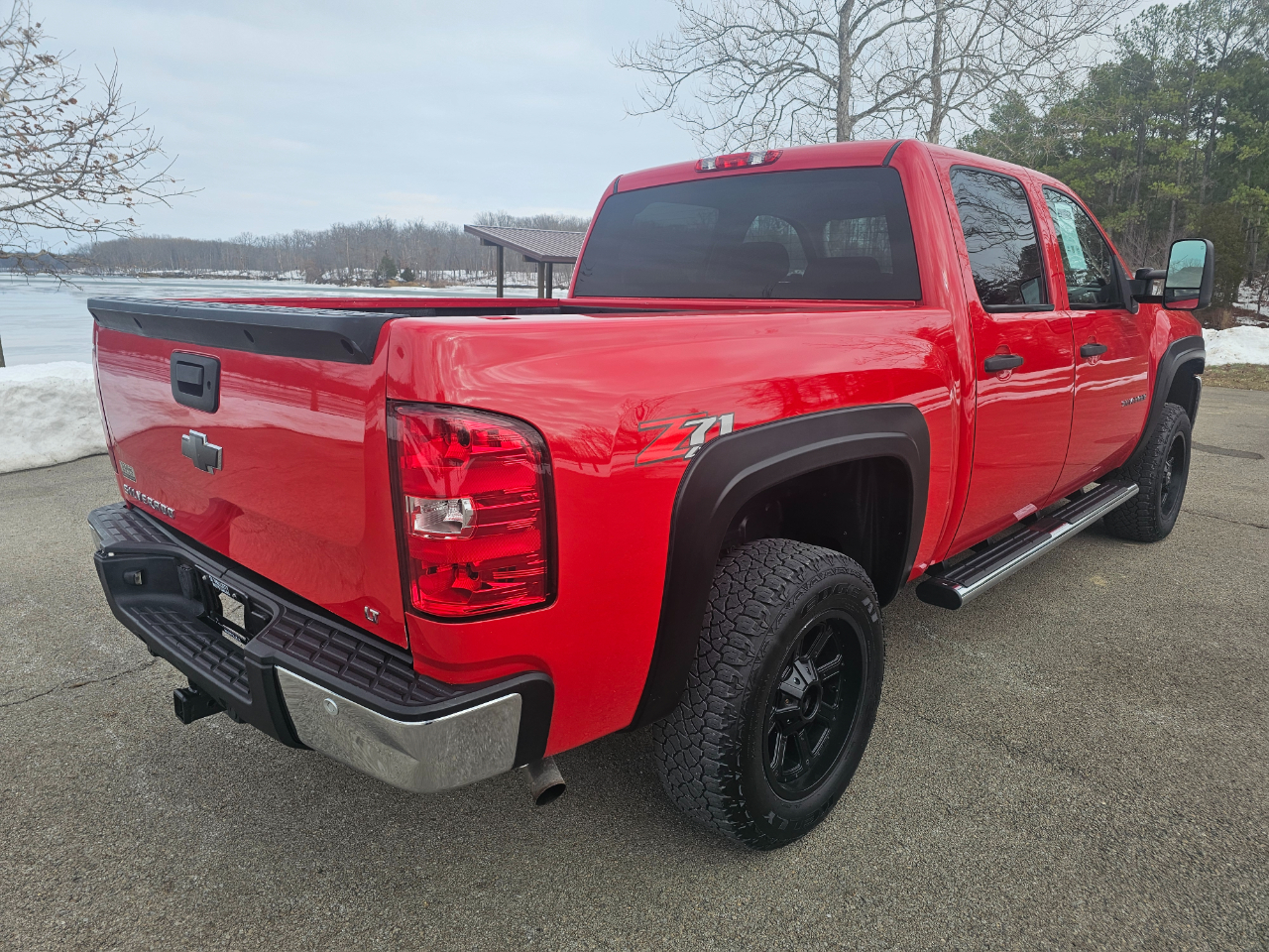 Chevrolet Silverado 1500 4WD Crew Cab 143.5" LT 2012