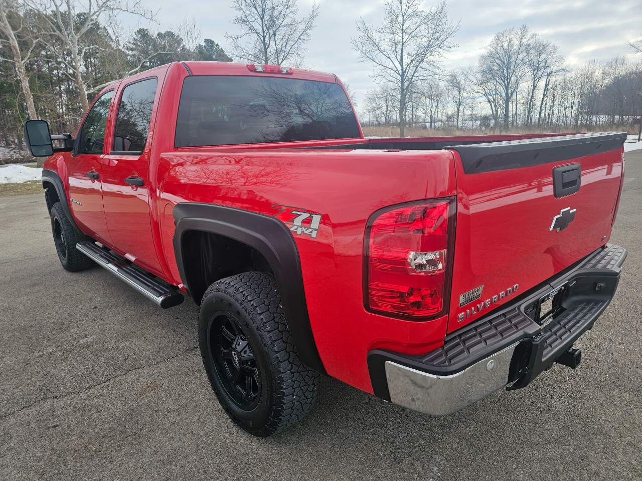 Chevrolet Silverado 1500 4WD Crew Cab 143.5" LT 2012
