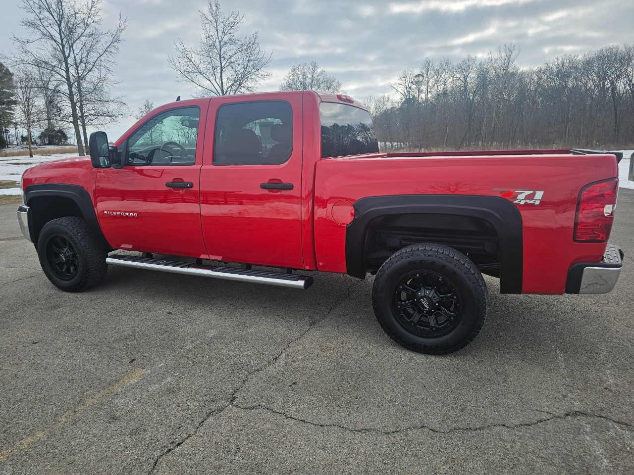 Chevrolet Silverado 1500 4WD Crew Cab 143.5" LT 2012
