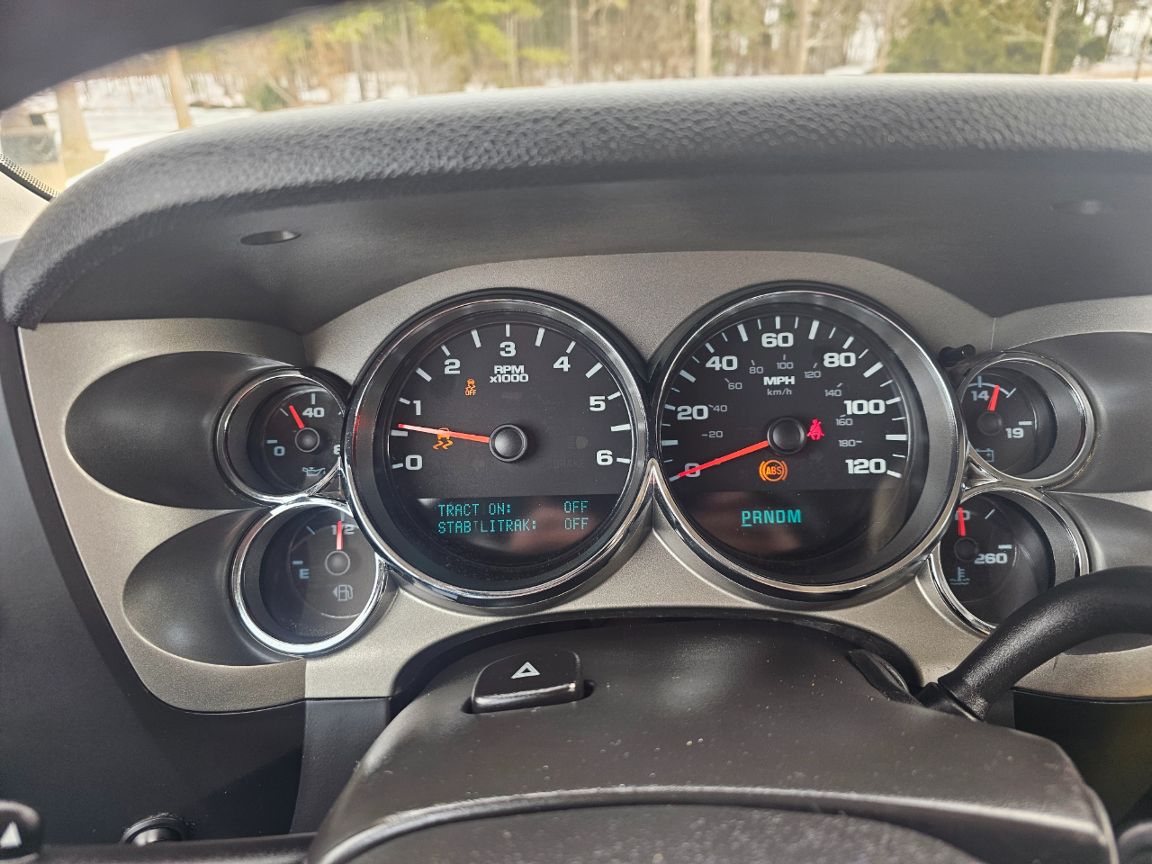 Chevrolet Silverado 1500 4WD Crew Cab 143.5" LT 2012