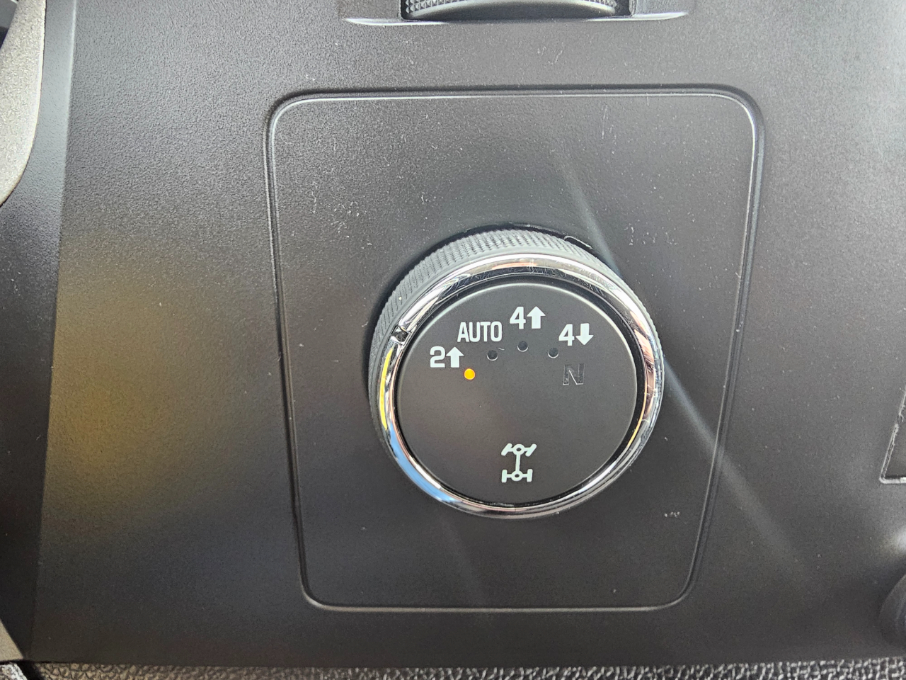 Chevrolet Silverado 1500 4WD Crew Cab 143.5" LT 2012