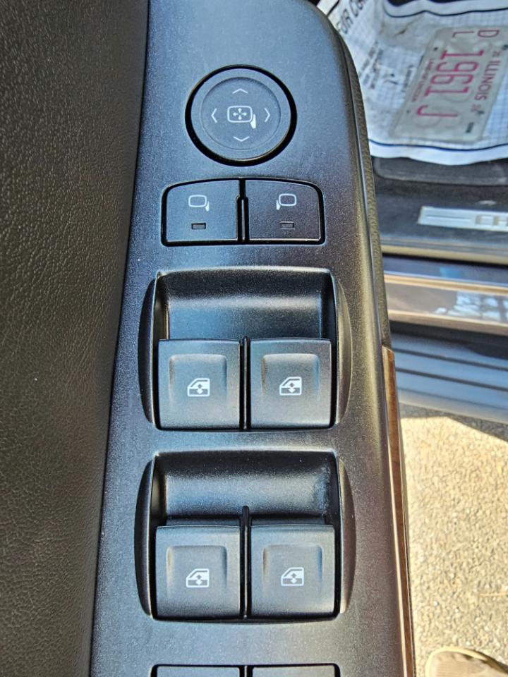 Chevrolet Tahoe 4WD 4dr LT 2018