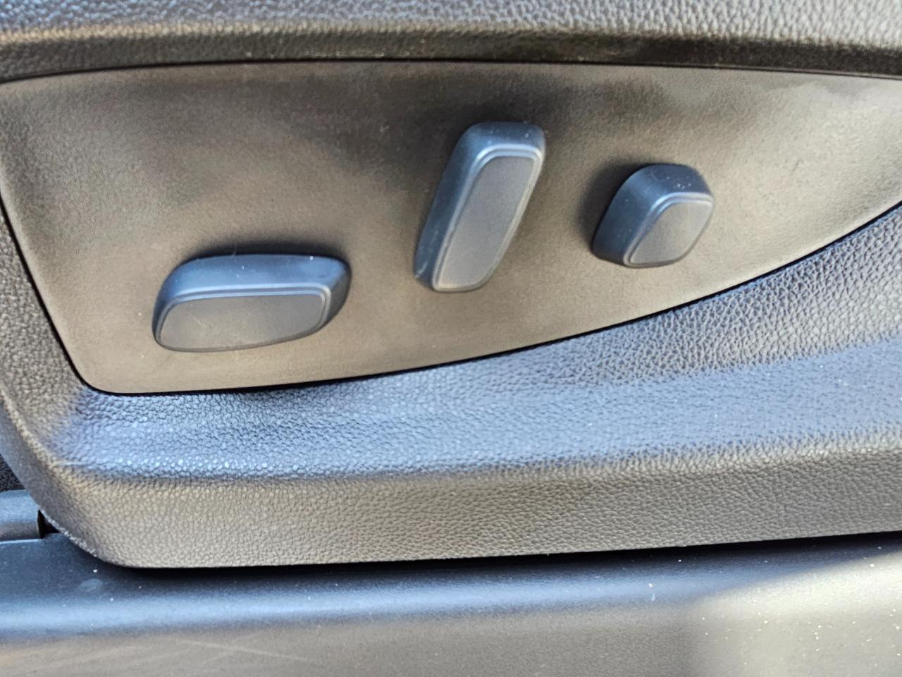 Chevrolet Tahoe 4WD 4dr LT 2018