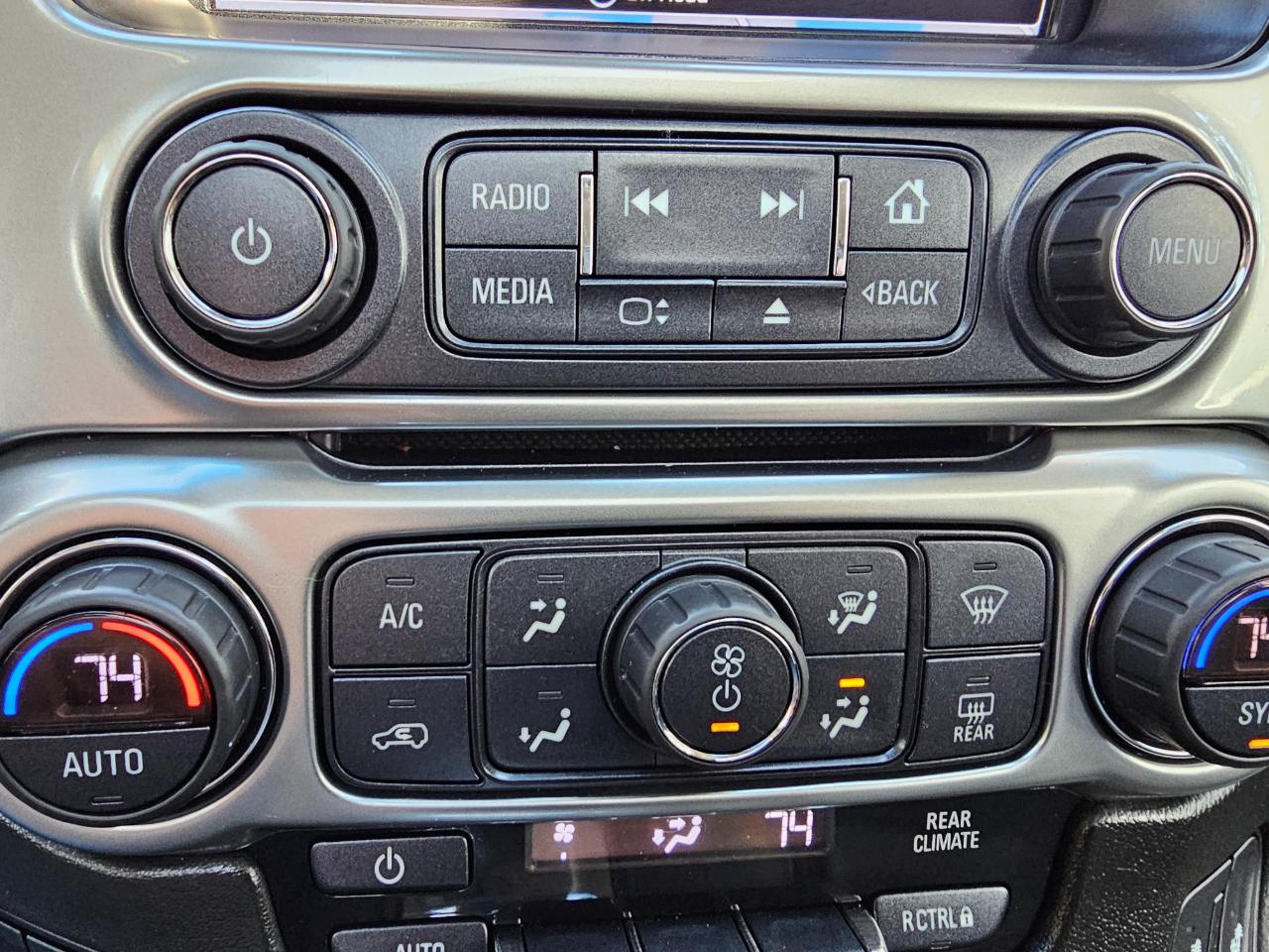 Chevrolet Tahoe 4WD 4dr LT 2018