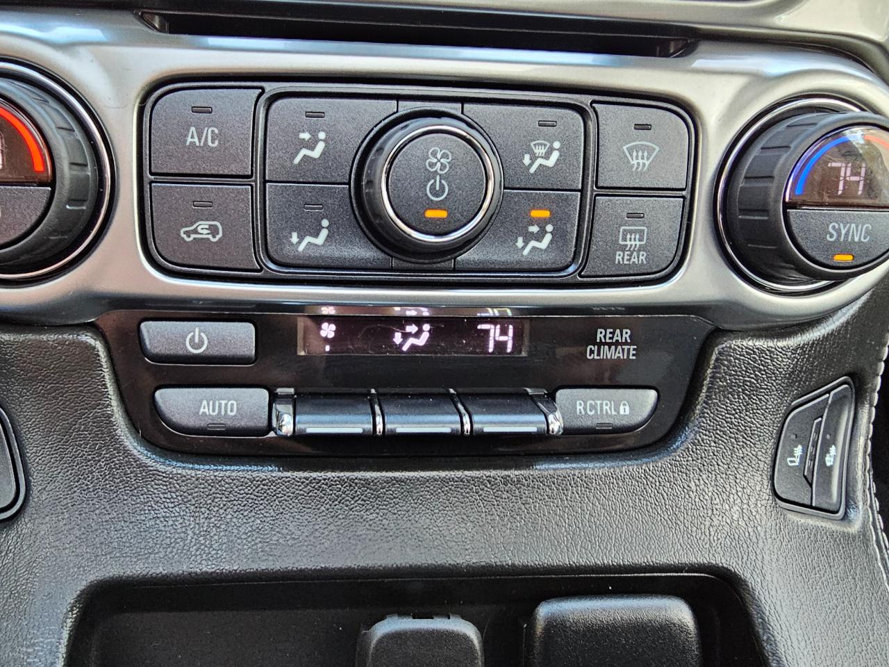 Chevrolet Tahoe 4WD 4dr LT 2018