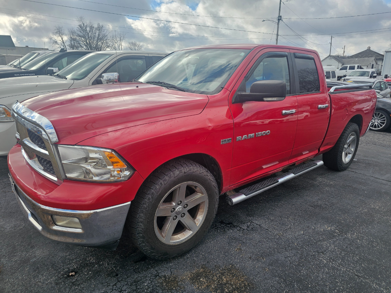 RAM 1500 2WD Quad Cab 140.5" Big Horn 2011