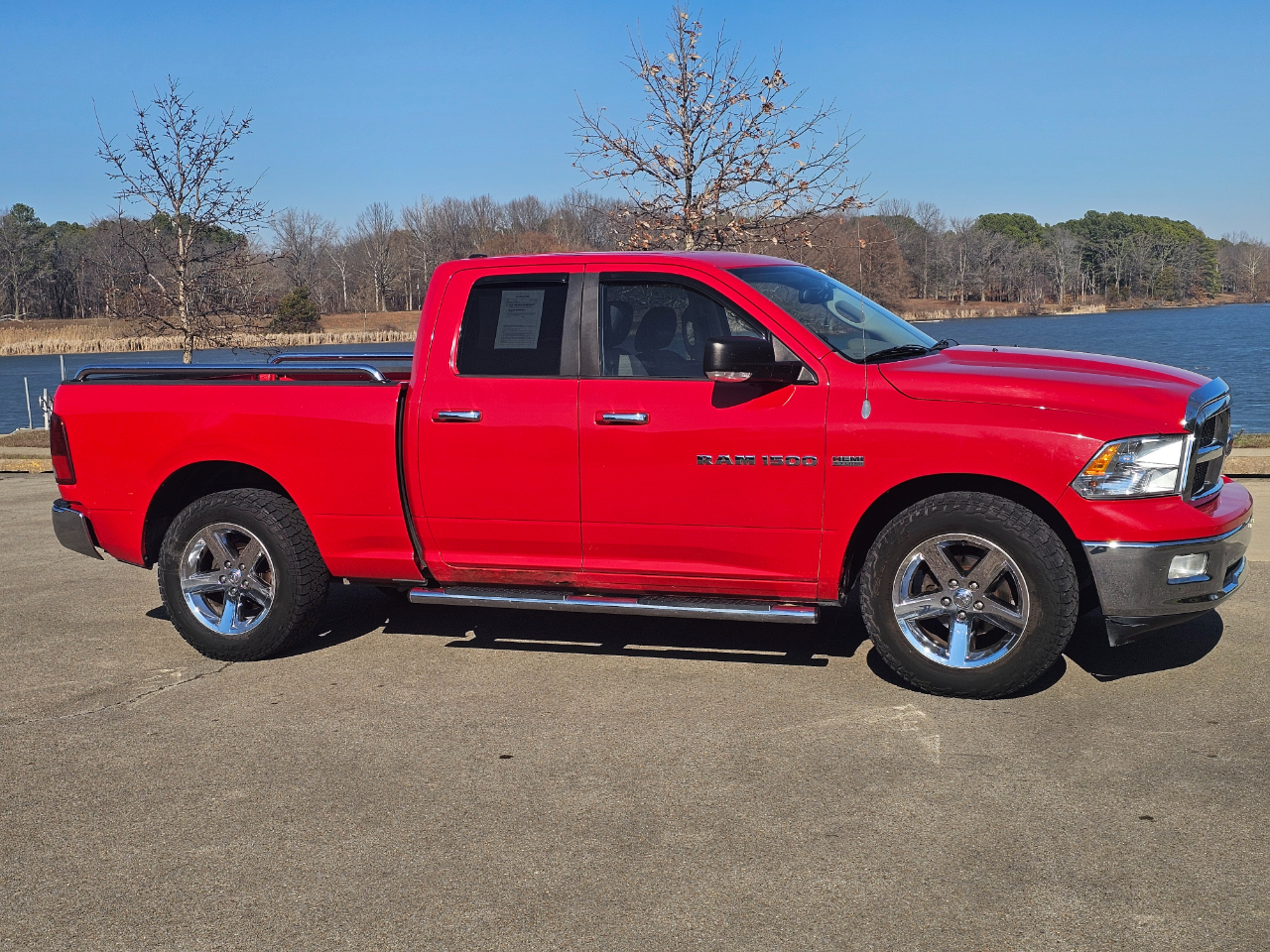 RAM 1500 2WD Quad Cab 140.5" Big Horn 2011