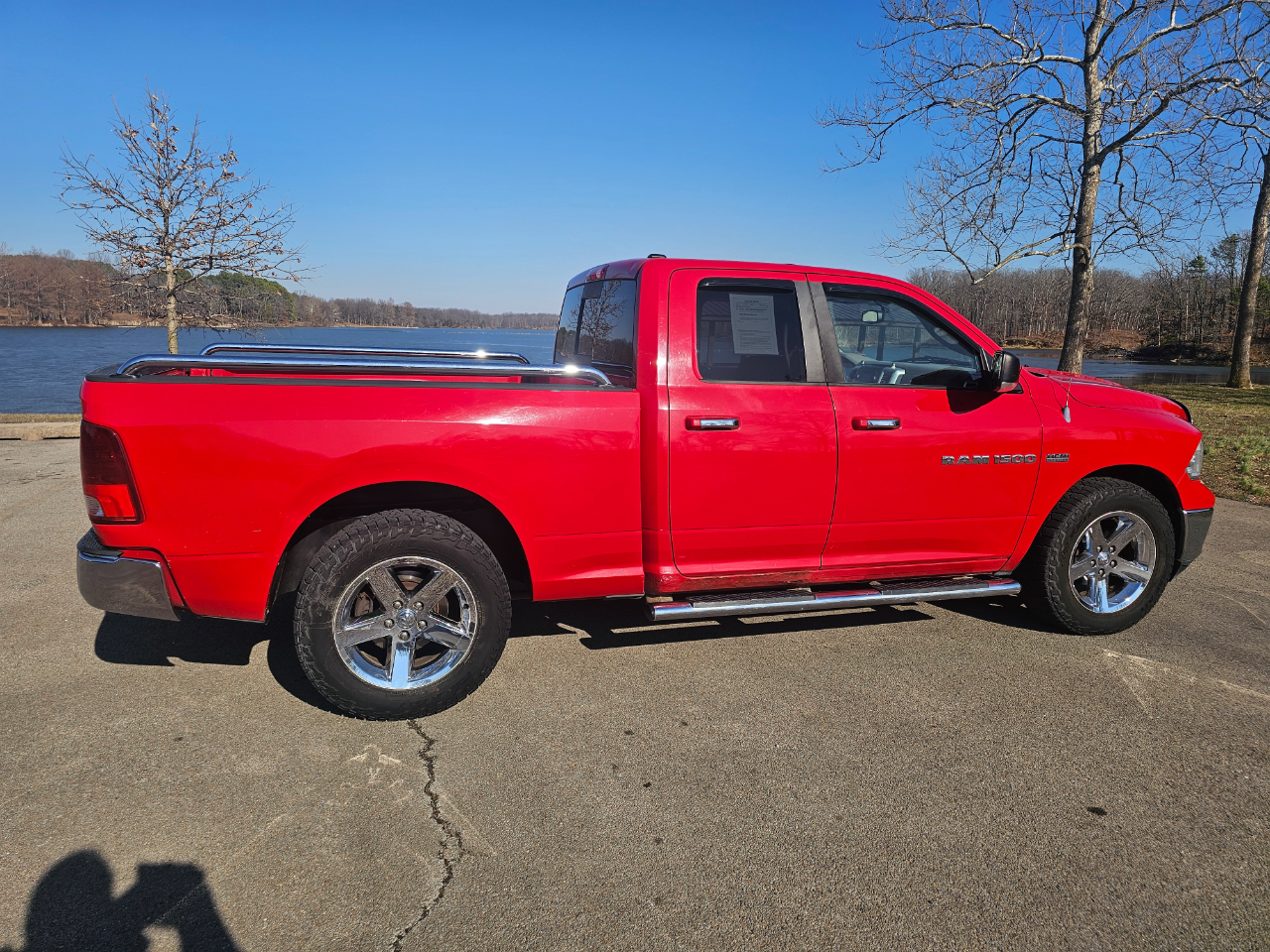 RAM 1500 2WD Quad Cab 140.5" Big Horn 2011