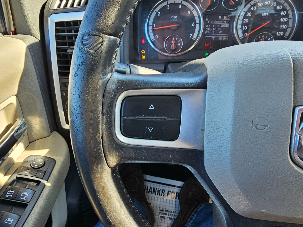 RAM 1500 2WD Quad Cab 140.5" Big Horn 2011