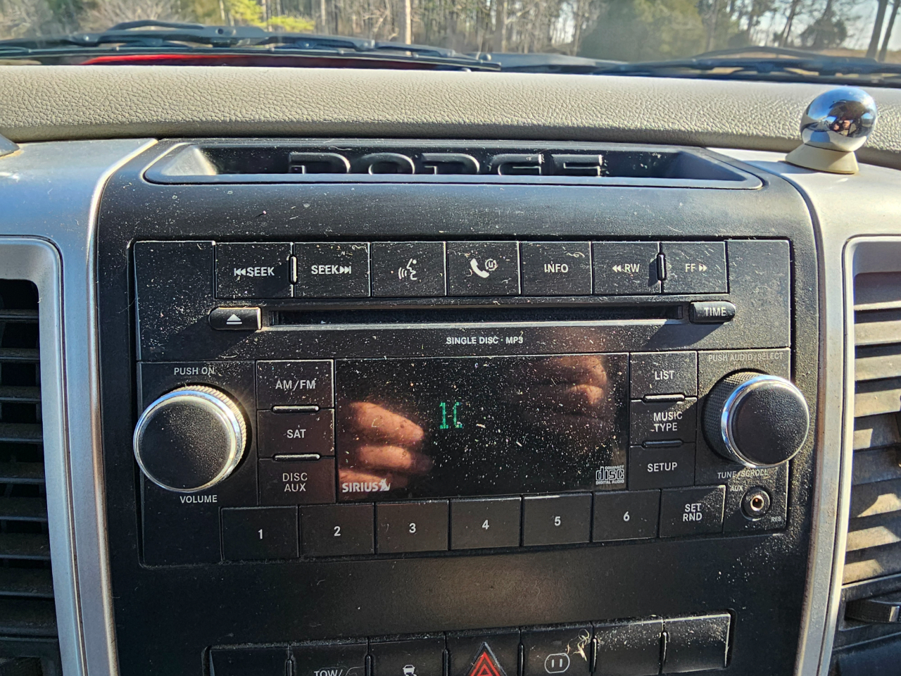 RAM 1500 2WD Quad Cab 140.5" Big Horn 2011