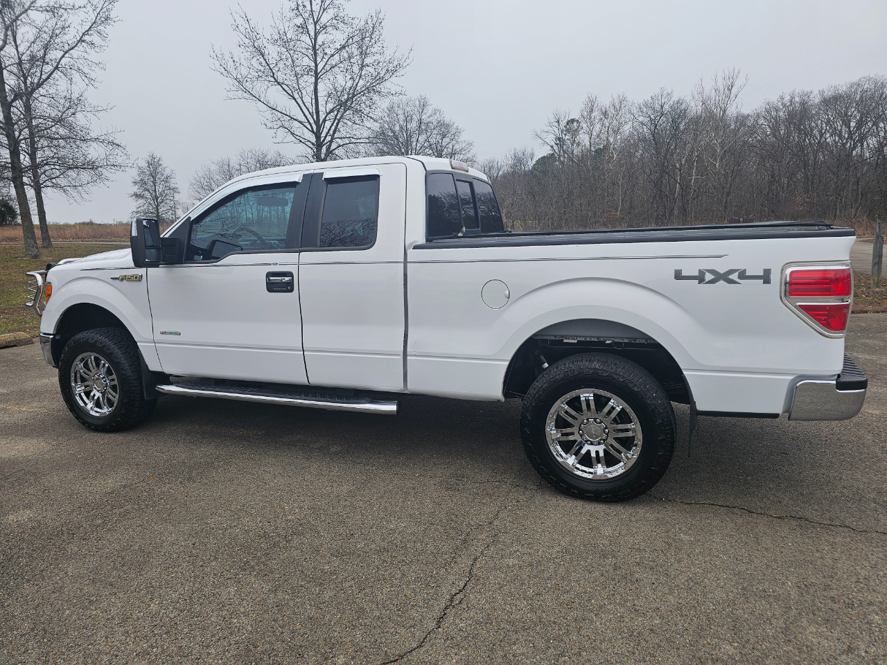 Ford F-150 4WD SuperCab 145" XLT 2014