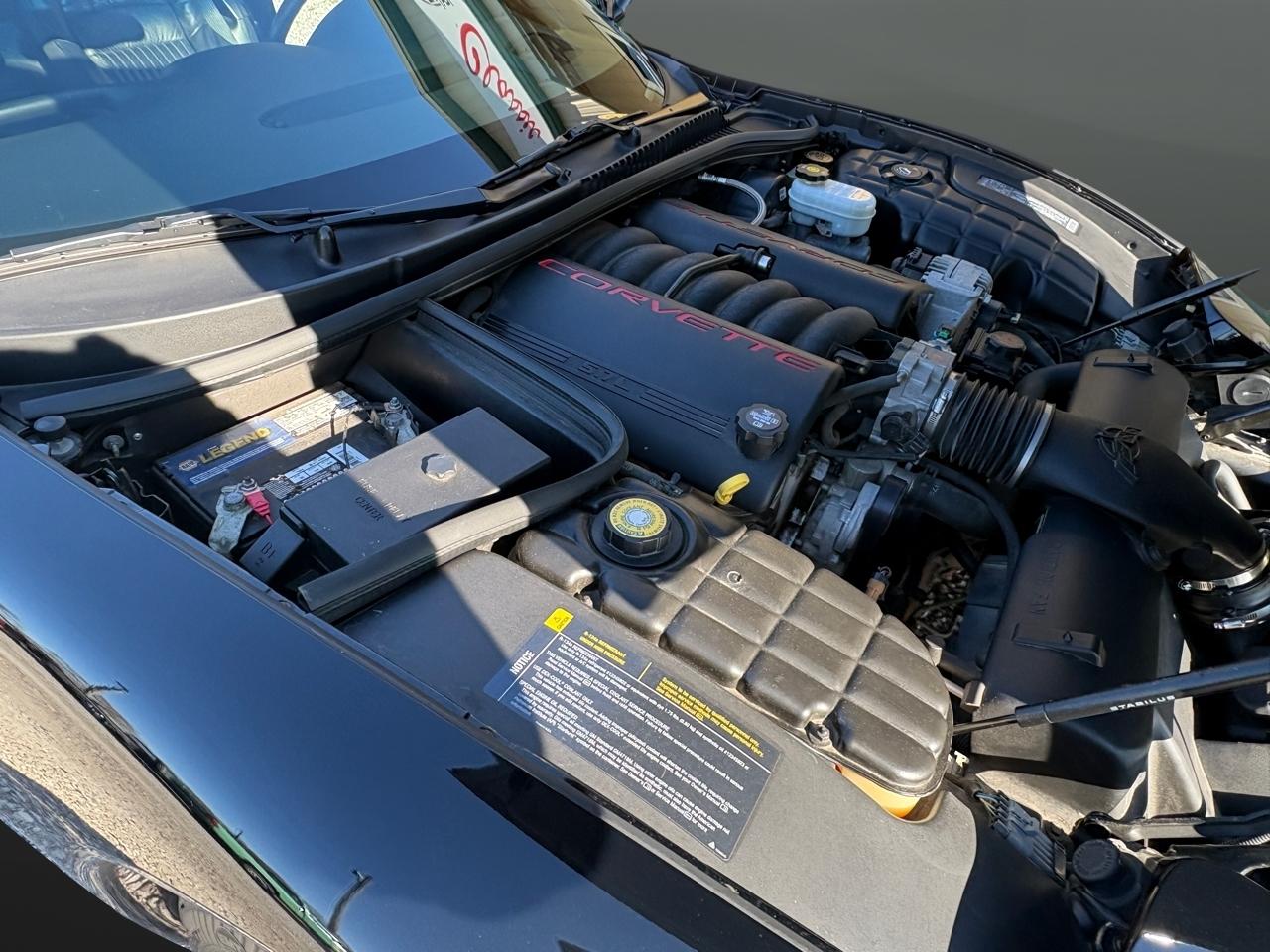 Chevrolet Corvette 2D Convertible 2004