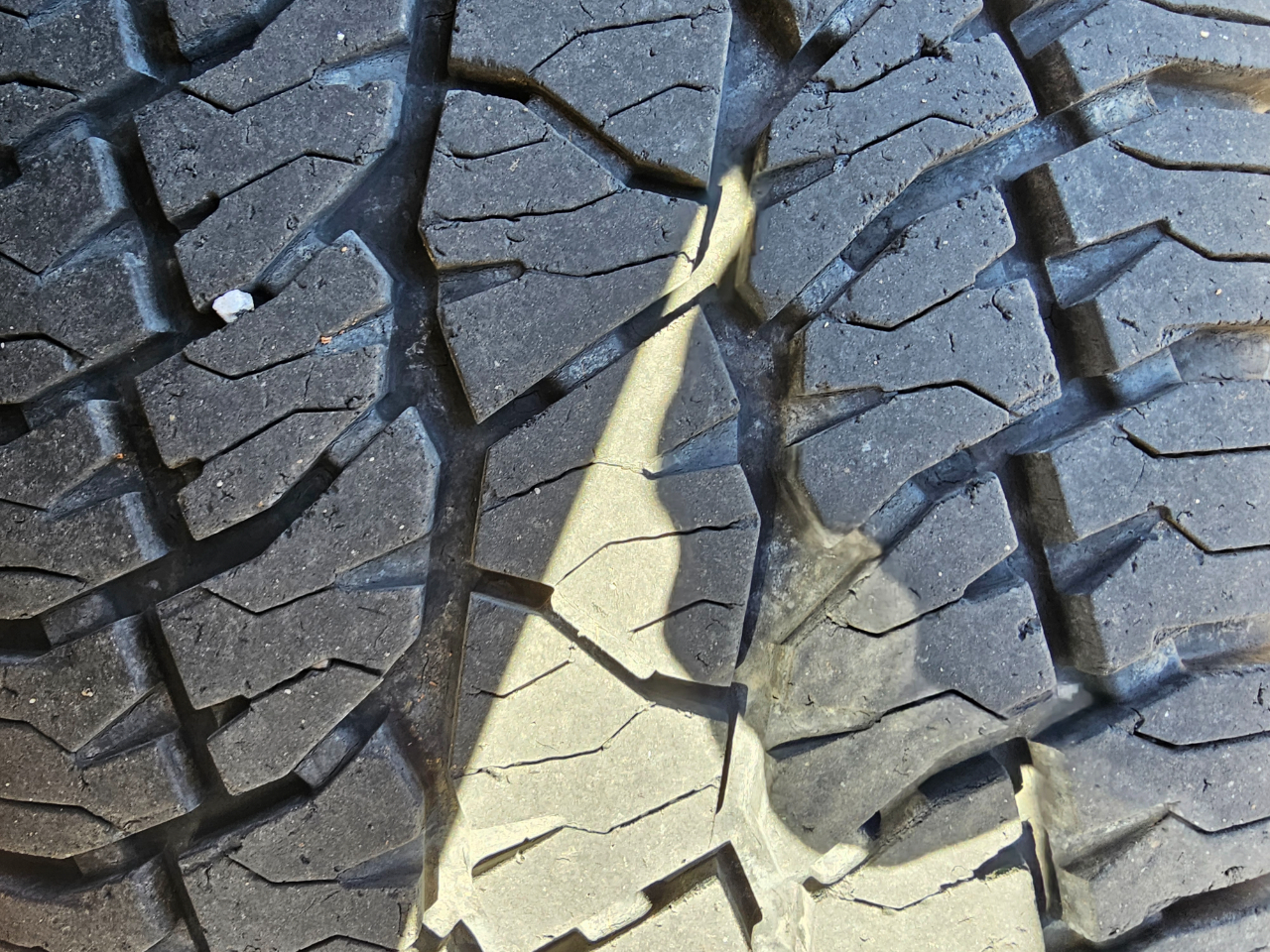 RAM 1500 Laramie 4x4 Crew Cab 5'7" Box 2021