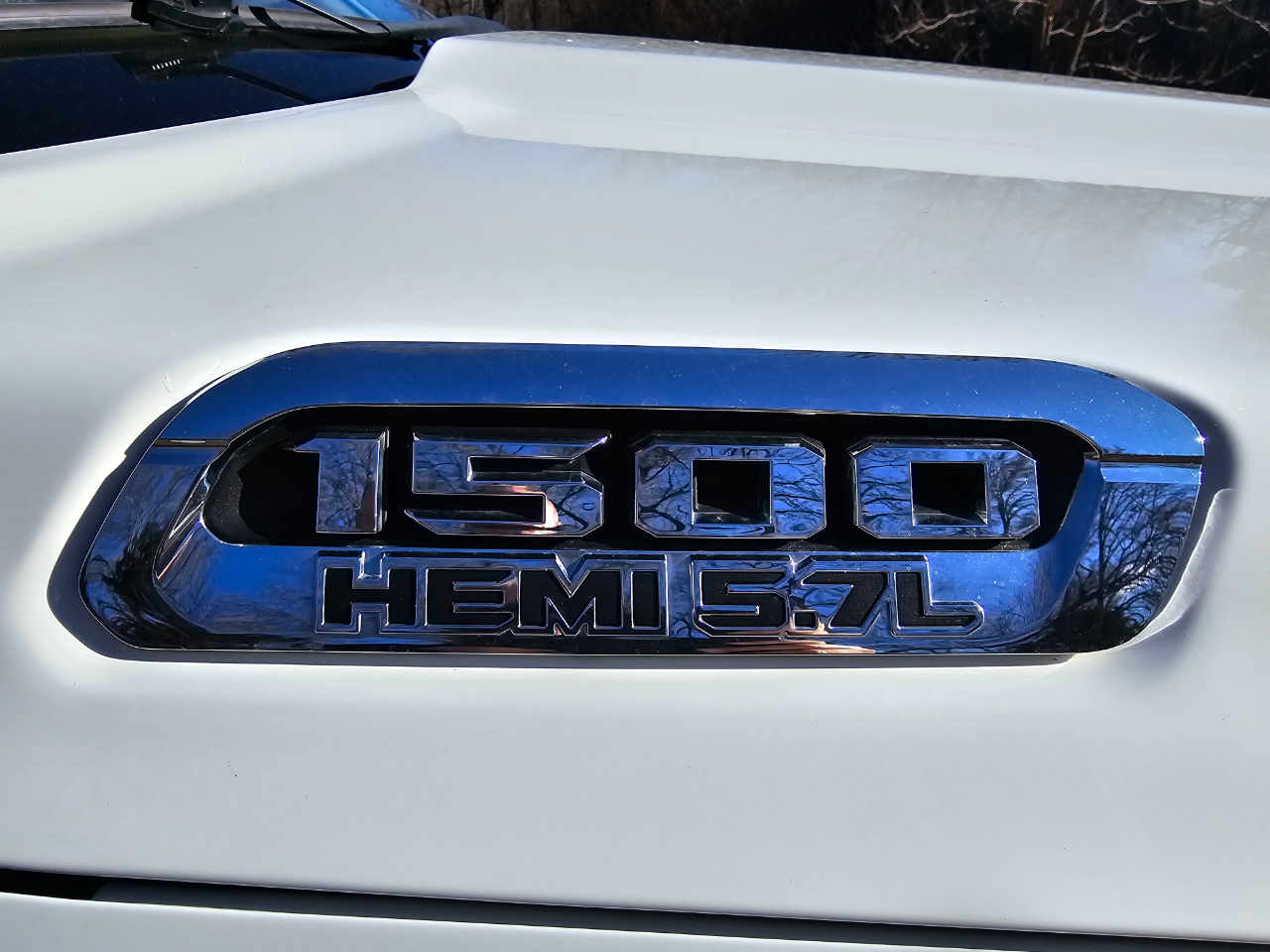 RAM 1500 Laramie 4x4 Crew Cab 5'7" Box 2021