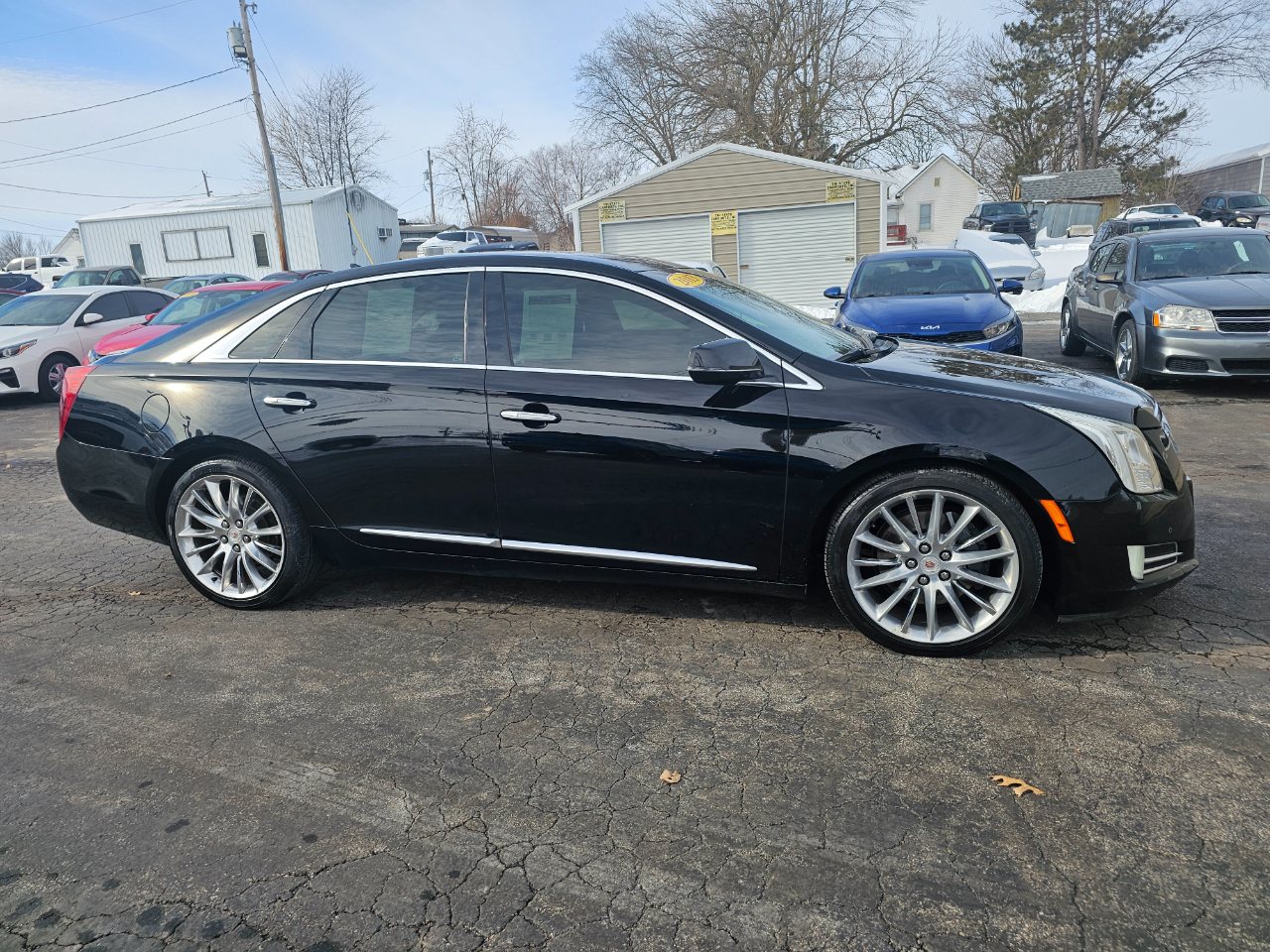 Cadillac XTS 4dr Sdn Platinum AWD 2013