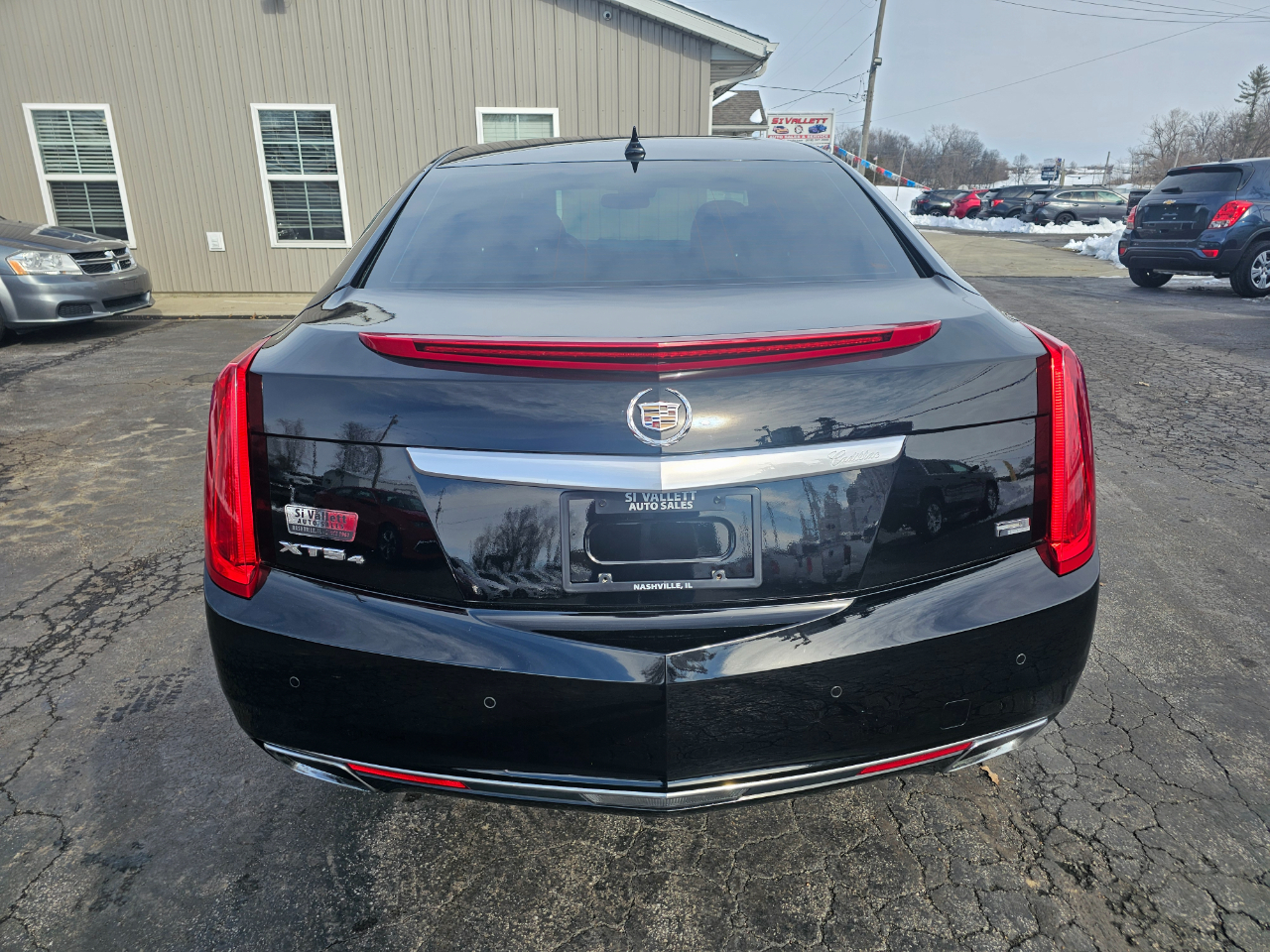 Cadillac XTS 4dr Sdn Platinum AWD 2013