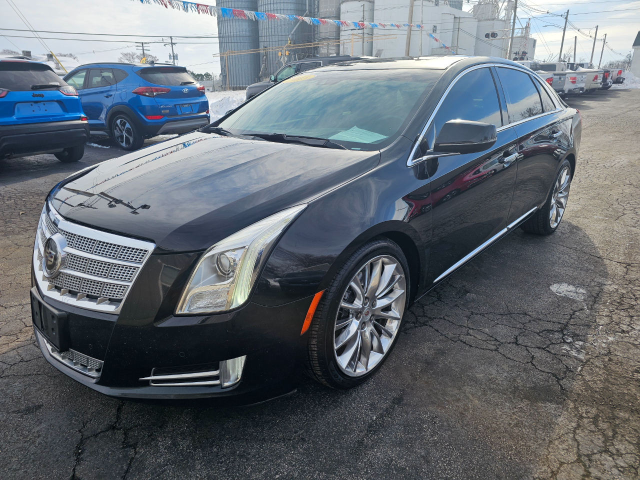Cadillac XTS 4dr Sdn Platinum AWD 2013