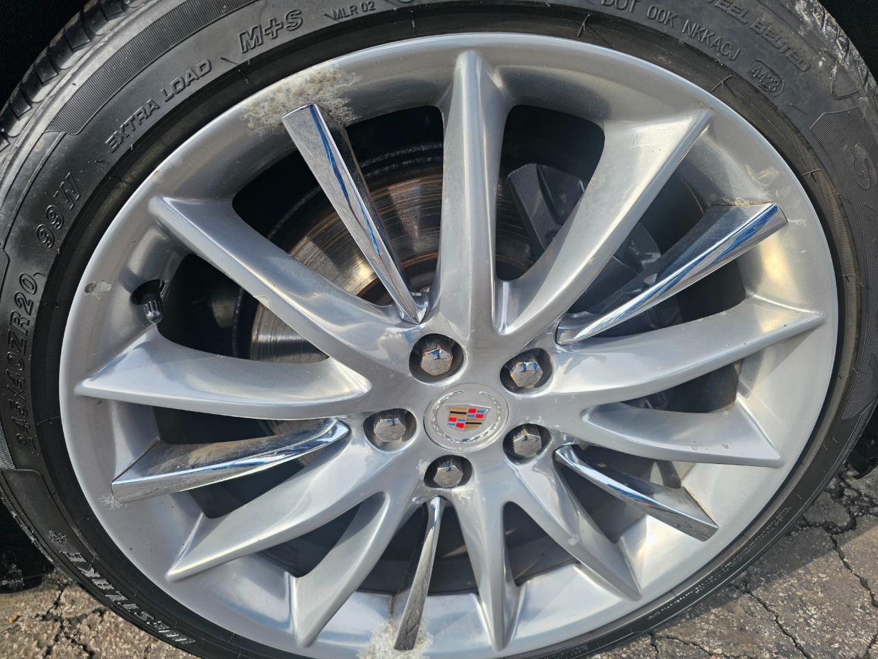 Cadillac XTS 4dr Sdn Platinum AWD 2013