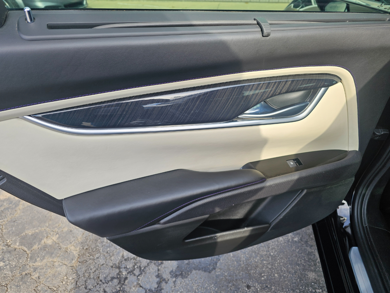 Cadillac XTS 4dr Sdn Platinum AWD 2013