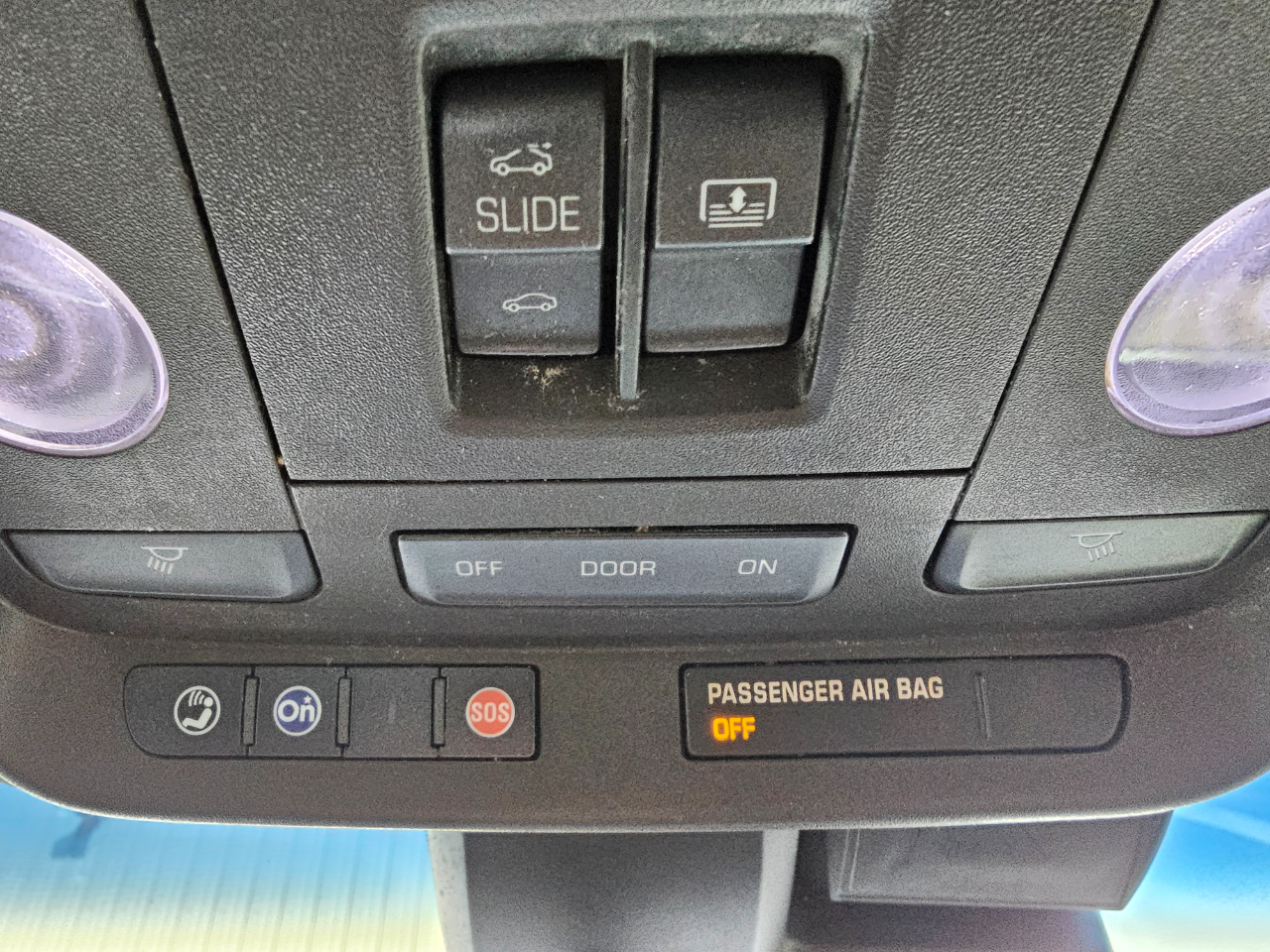 Cadillac XTS 4dr Sdn Platinum AWD 2013