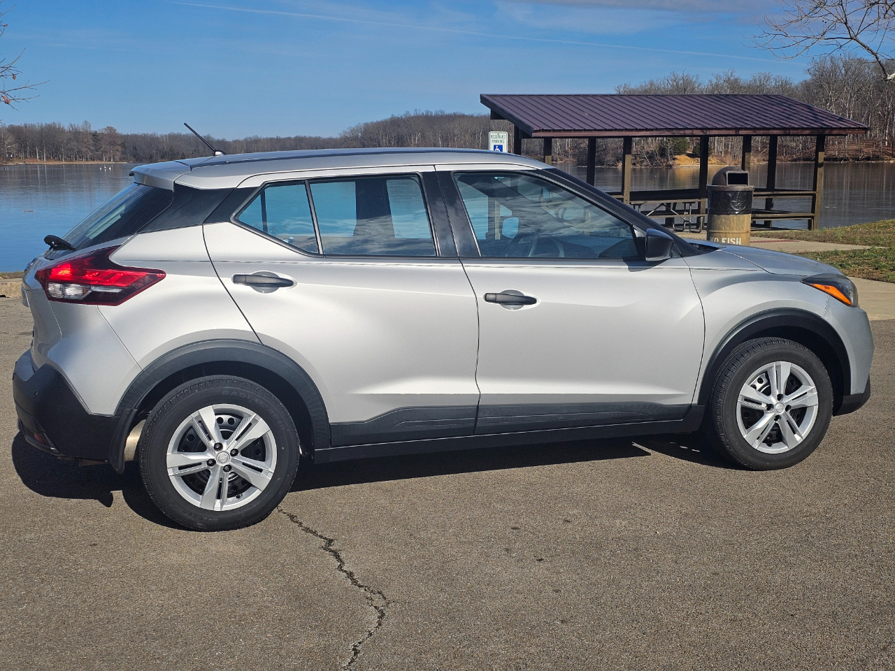 Nissan Kicks S FWD 2020