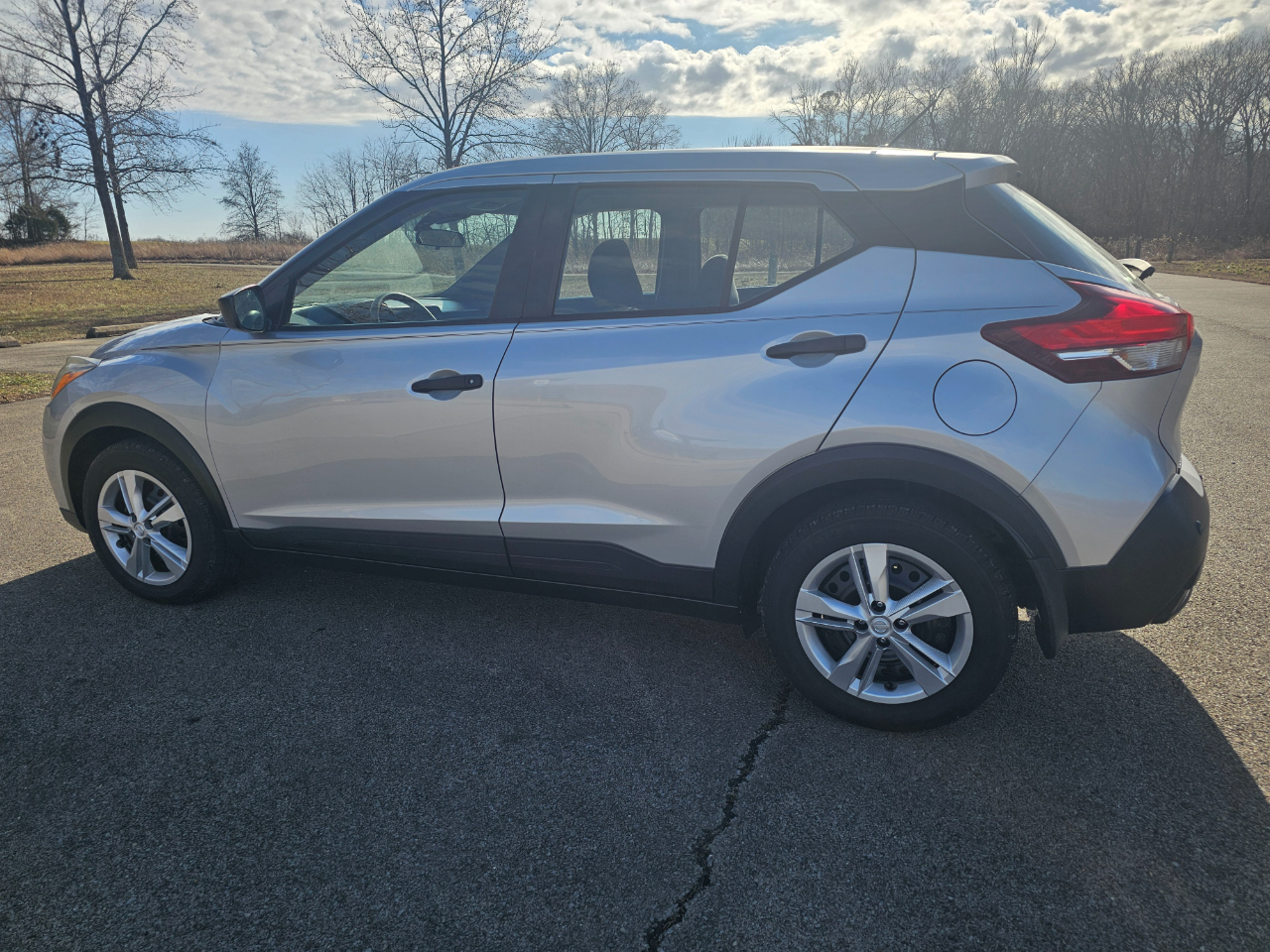 Nissan Kicks S FWD 2020