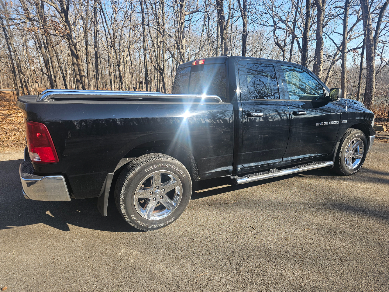 RAM 1500 4WD Quad Cab 140.5" Big Horn 2012