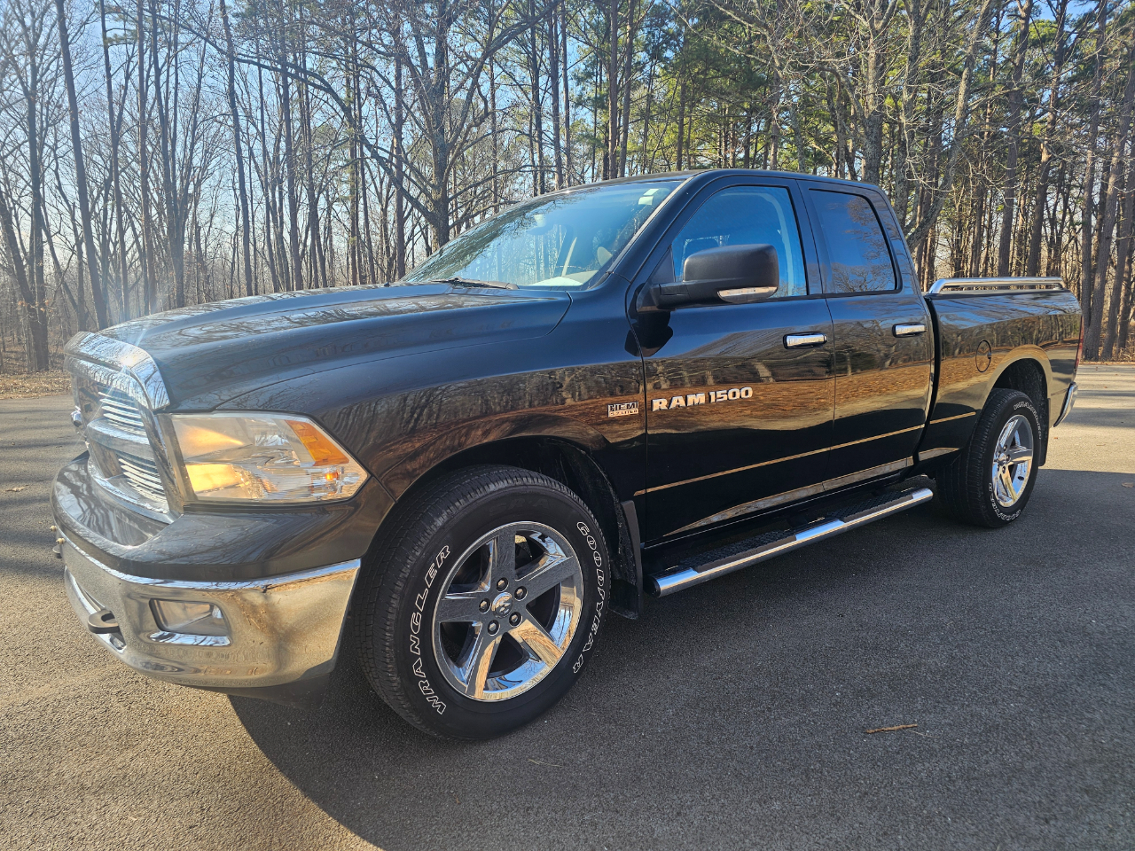 RAM 1500 4WD Quad Cab 140.5" Big Horn 2012