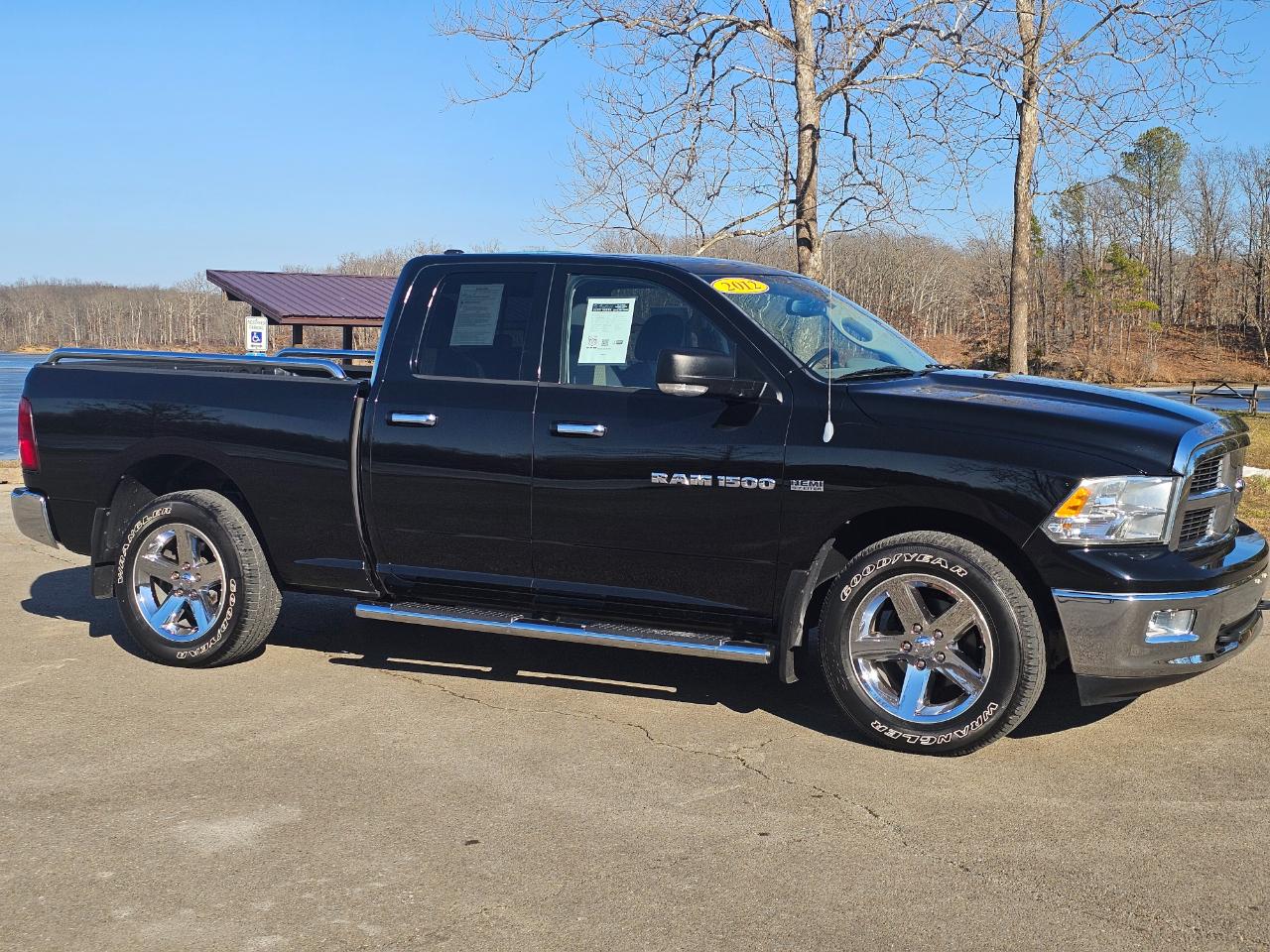 RAM 1500 4WD Quad Cab 140.5" Big Horn 2012