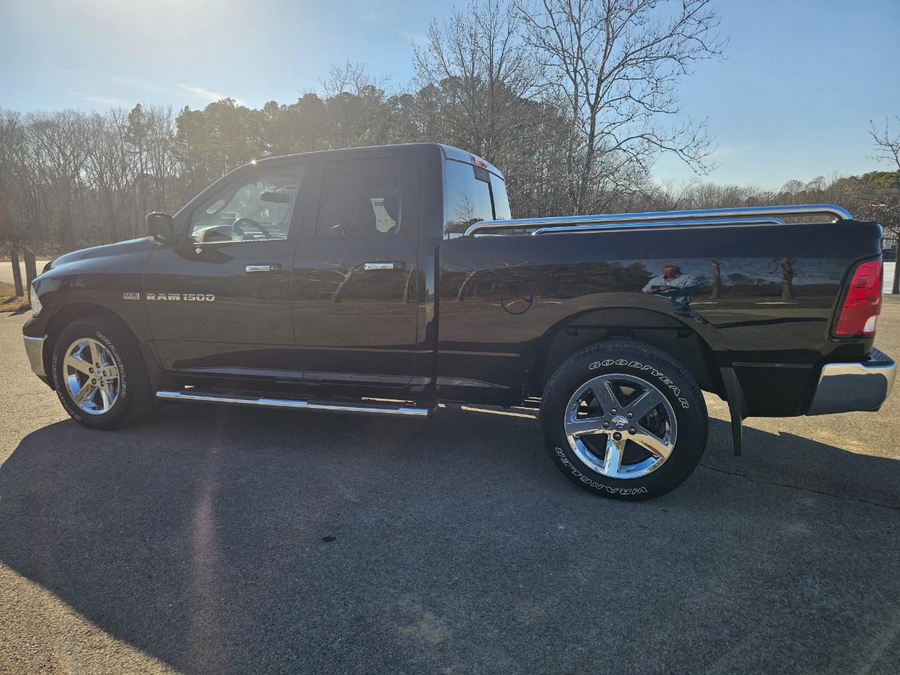 RAM 1500 4WD Quad Cab 140.5" Big Horn 2012