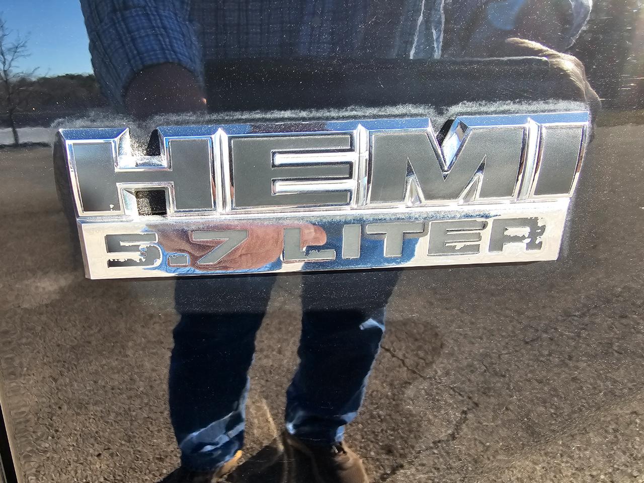 RAM 1500 4WD Quad Cab 140.5" Big Horn 2012