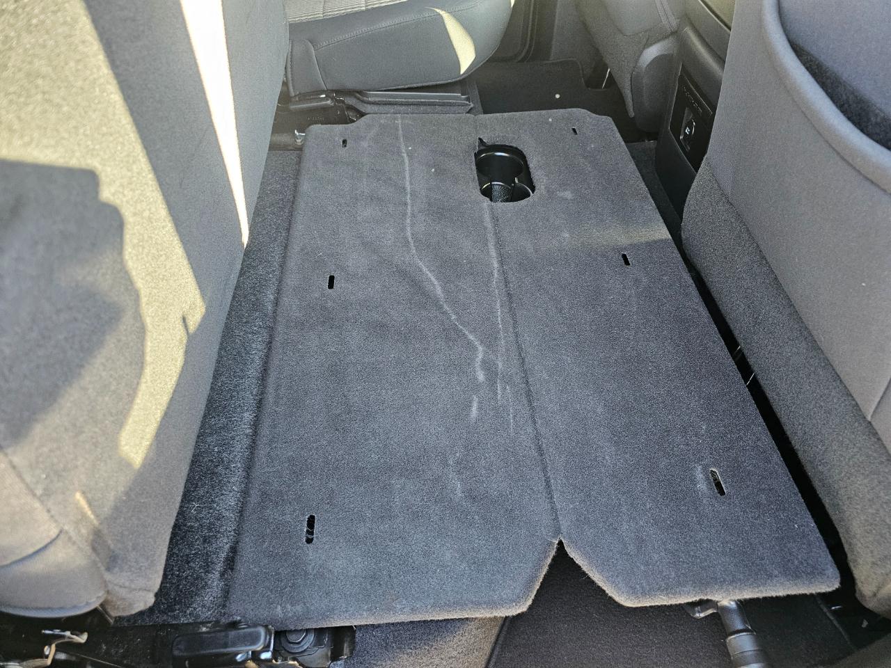 RAM 1500 4WD Quad Cab 140.5" Big Horn 2012