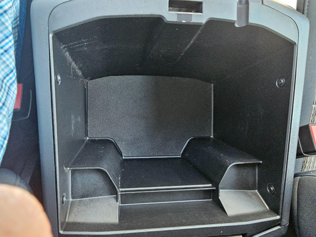 RAM 1500 4WD Quad Cab 140.5" Big Horn 2012