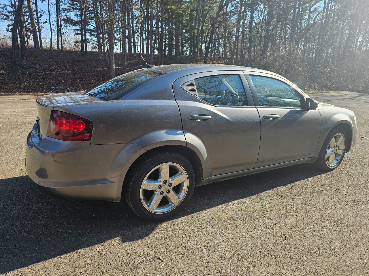 Dodge Avenger 4dr Sdn SE 2013