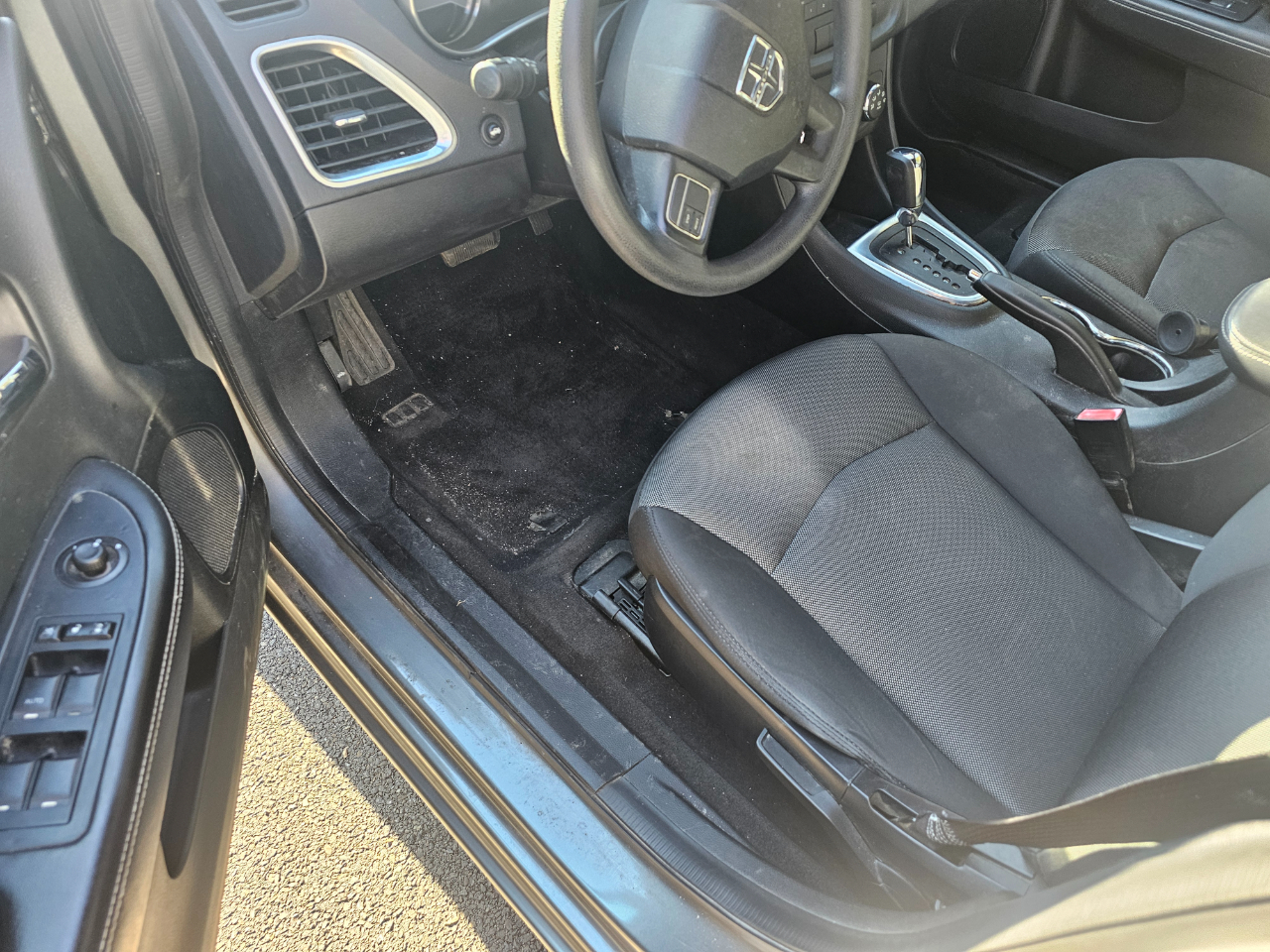 Dodge Avenger 4dr Sdn SE 2013