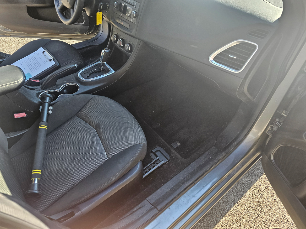 Dodge Avenger 4dr Sdn SE 2013