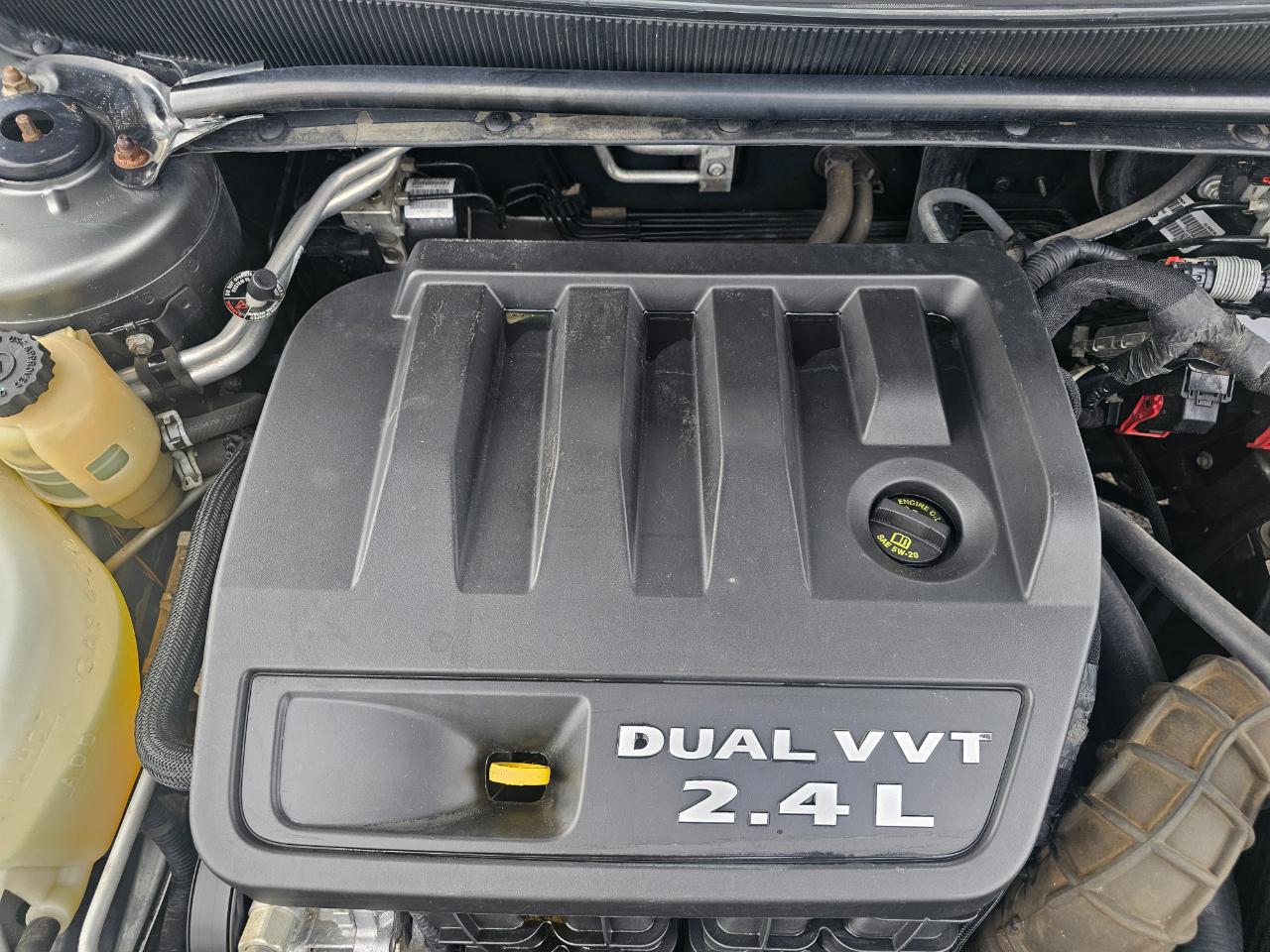 Dodge Avenger 4dr Sdn SE 2013