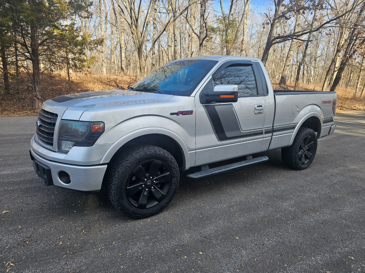 Ford F-150 4WD Reg Cab 126" FX4 Tremor 2014