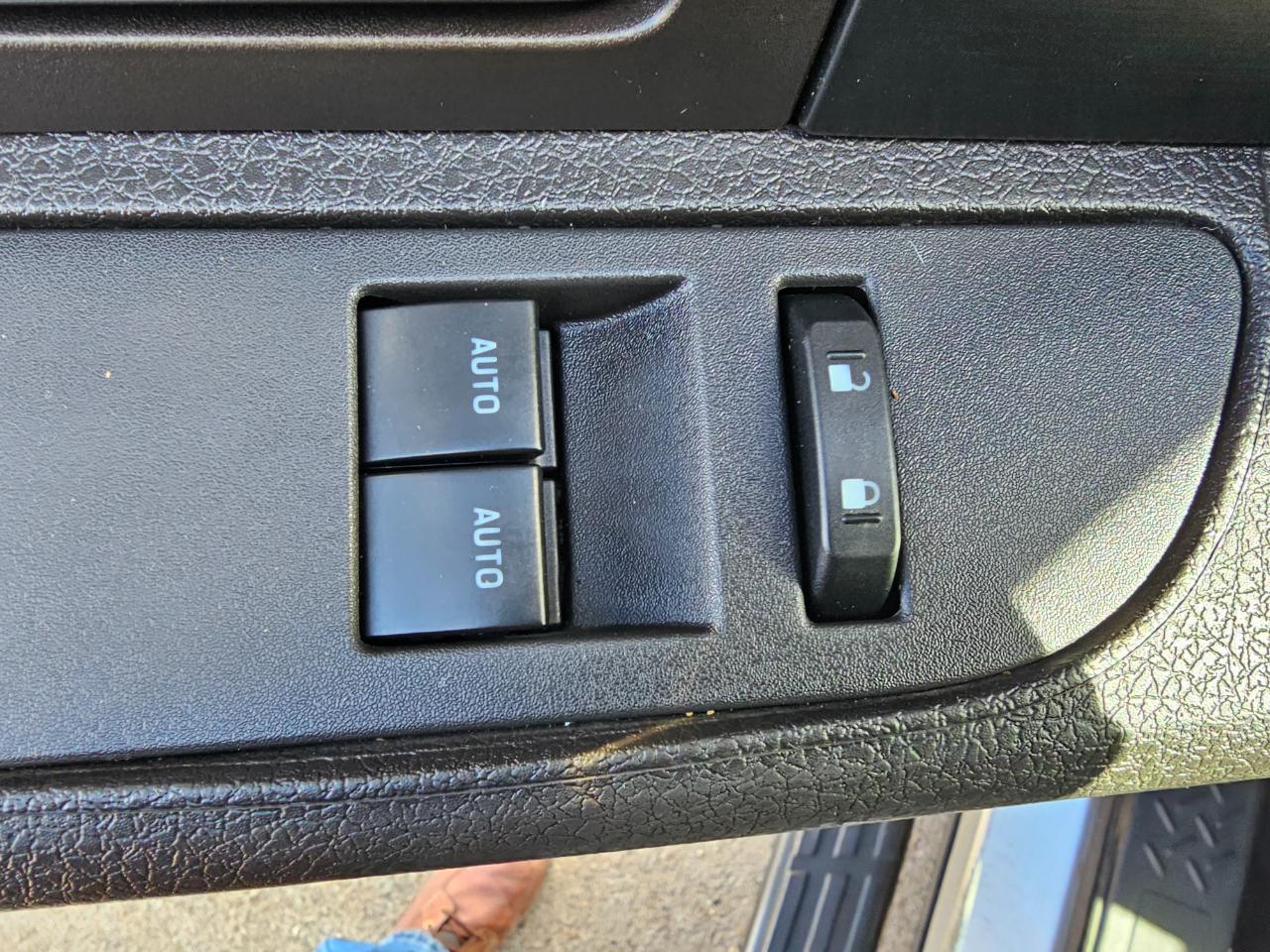 Ford F-150 4WD Reg Cab 126" FX4 Tremor 2014