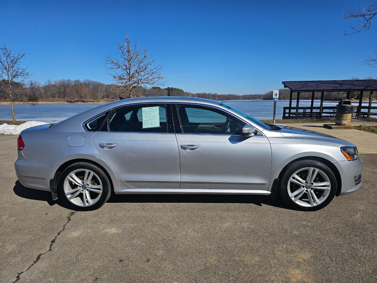 Volkswagen Passat 4dr Sdn 2.0L Manual TDI SE 2015