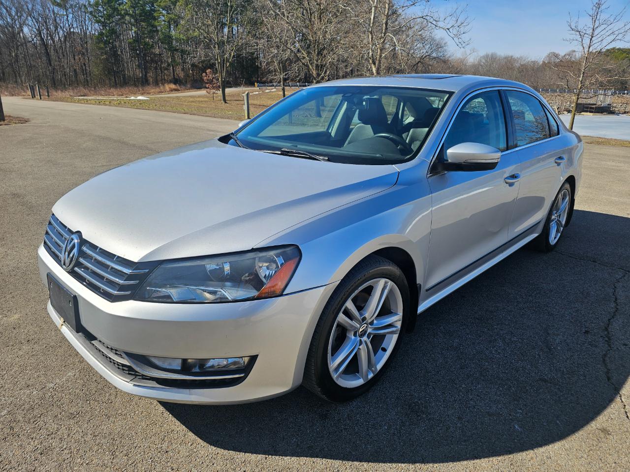 Volkswagen Passat 4dr Sdn 2.0L Manual TDI SE 2015