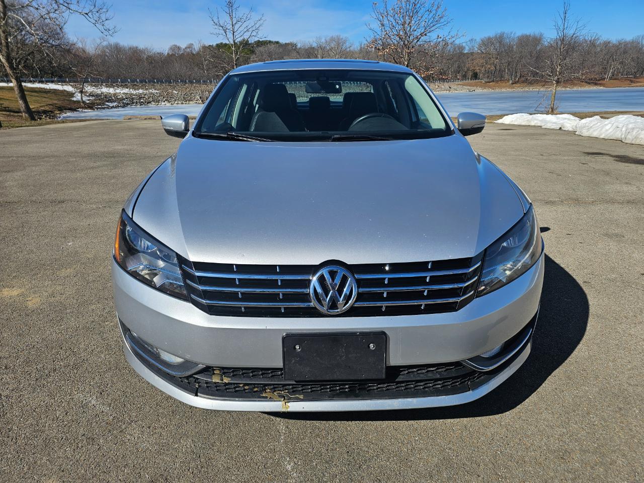 Volkswagen Passat 4dr Sdn 2.0L Manual TDI SE 2015