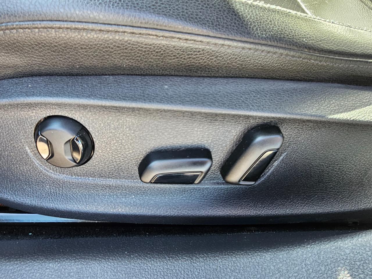 Volkswagen Passat 4dr Sdn 2.0L Manual TDI SE 2015