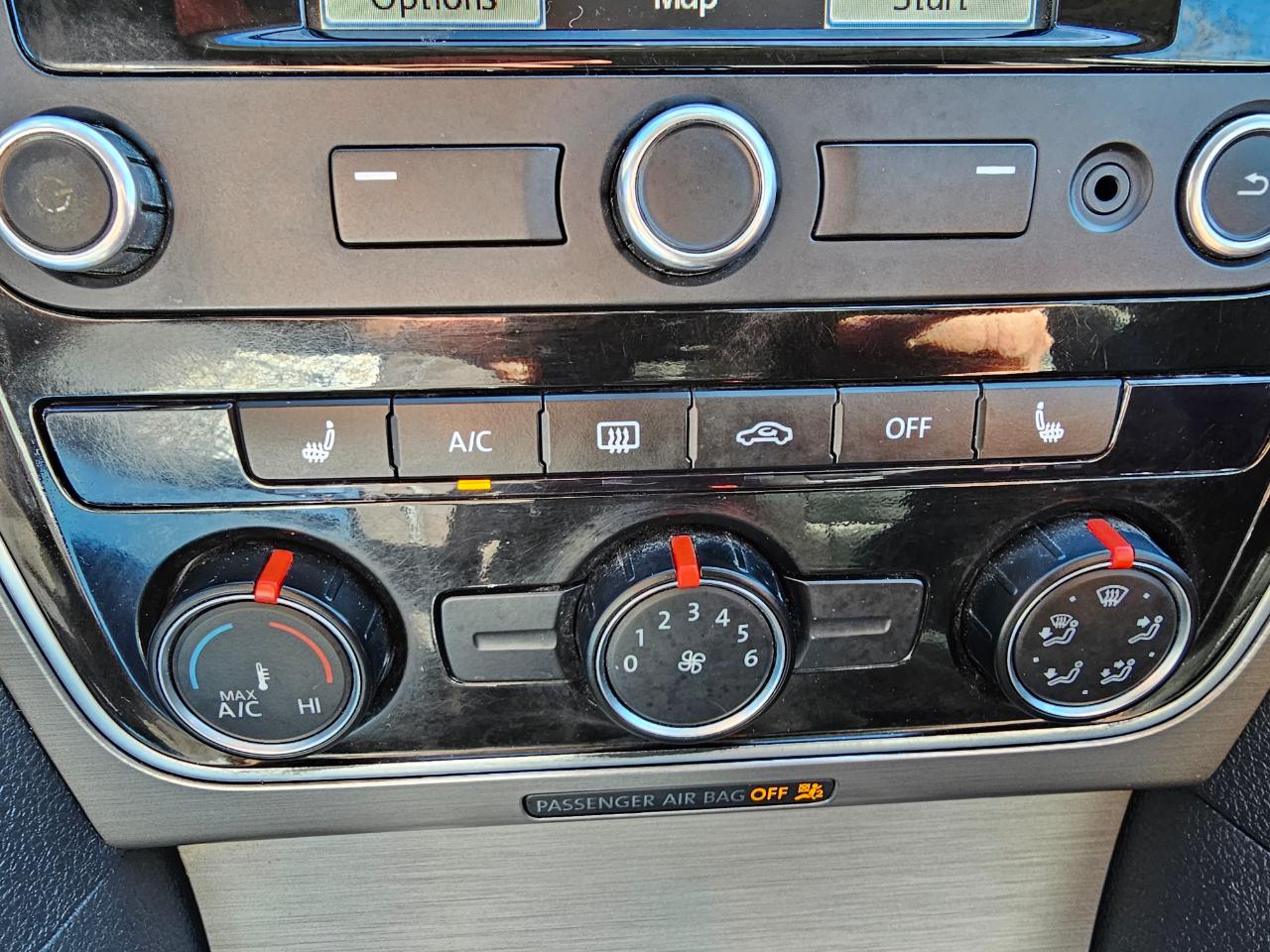 Volkswagen Passat 4dr Sdn 2.0L Manual TDI SE 2015