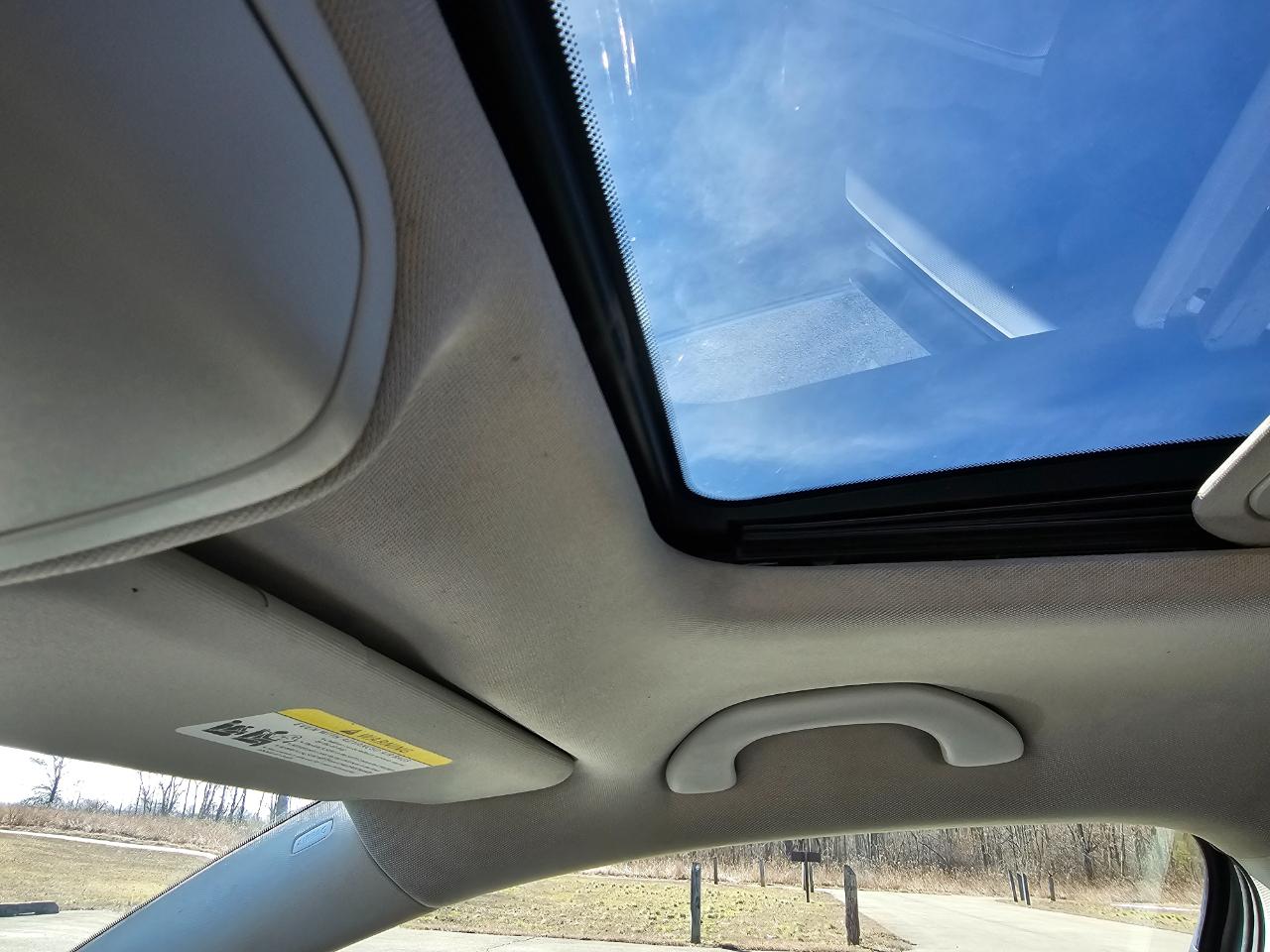 Volkswagen Passat 4dr Sdn 2.0L Manual TDI SE 2015