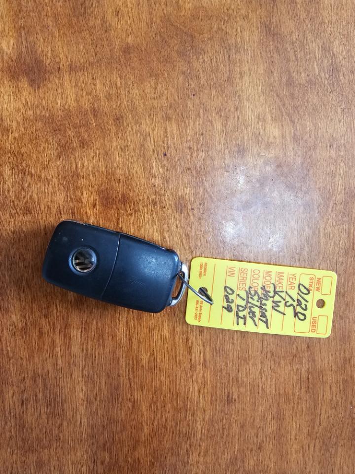 Volkswagen Passat 4dr Sdn 2.0L Manual TDI SE 2015