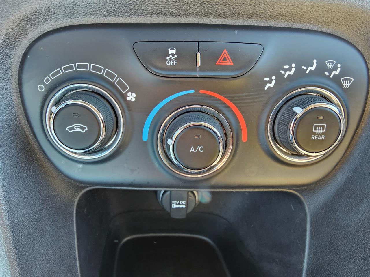 Dodge Dart 4dr Sdn SXT *Ltd Avail* 2016