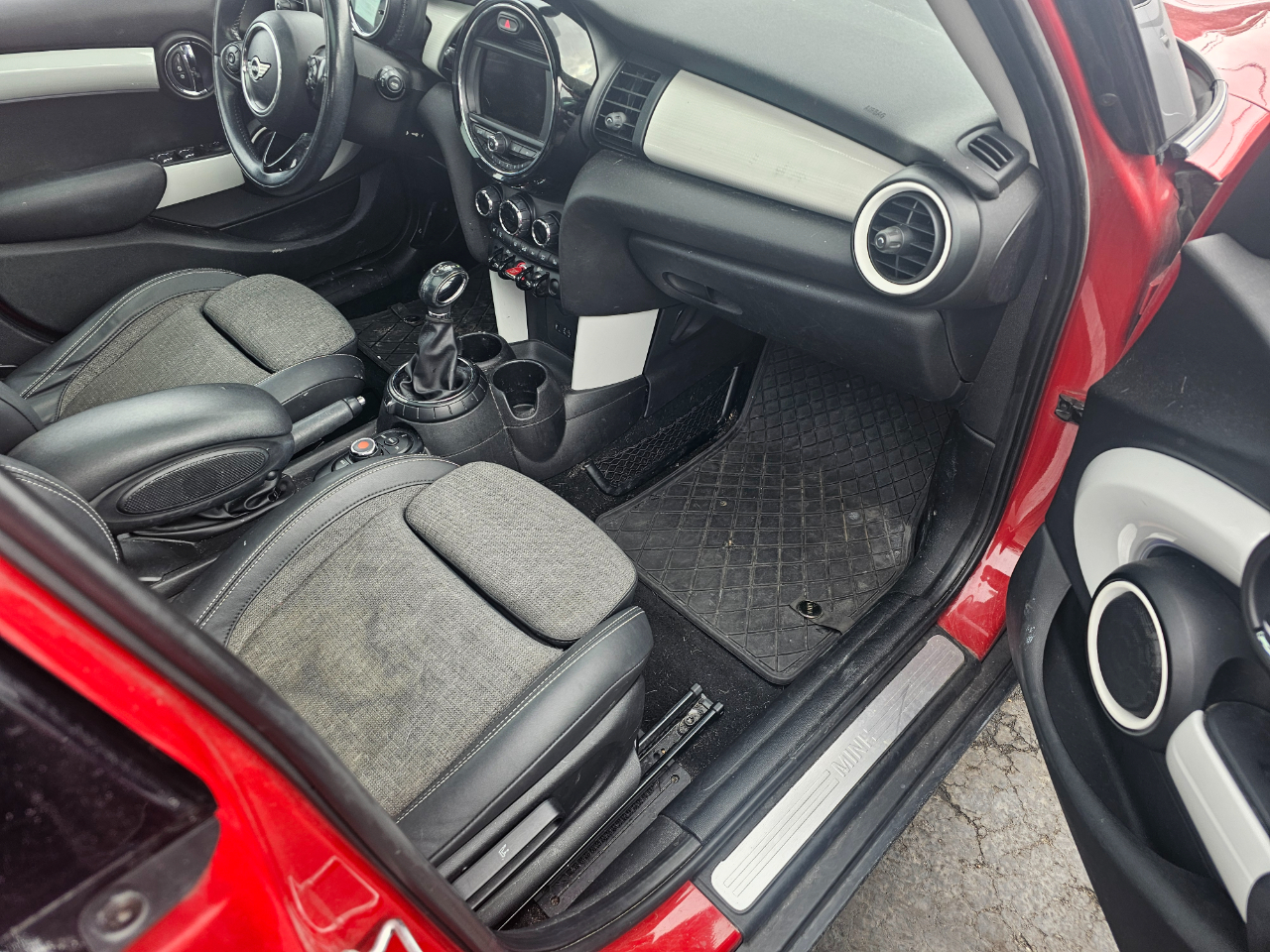 MINI Cooper Hardtop 4 Door 4dr HB 2016