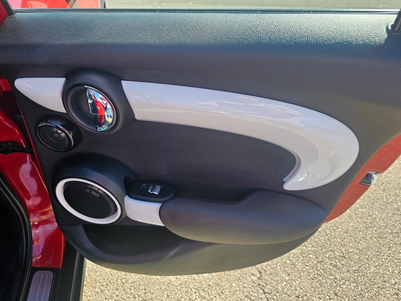 MINI Cooper Hardtop 4 Door 4dr HB 2016